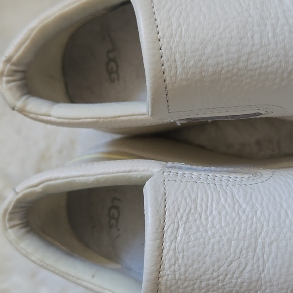 UGG Mega Marin Slip Ons - Picture 6 of 6